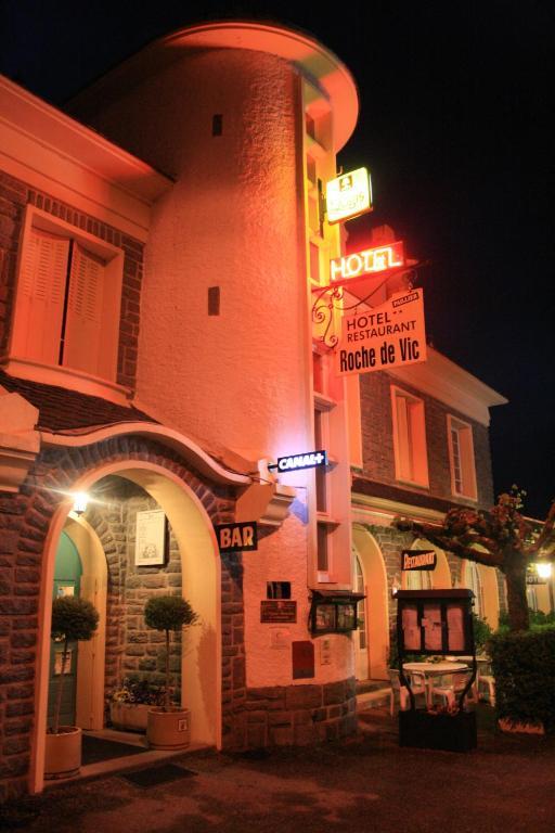 Roche De Vic Hotel